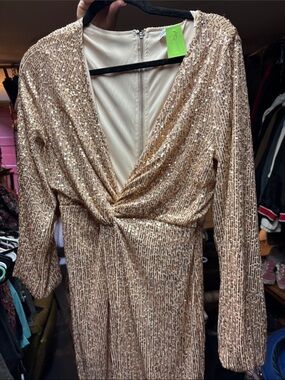 Fashion Nova Gold Sequin Long Sleeve Twist-Front Dress